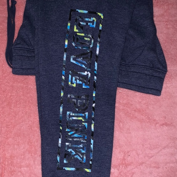 Victoria’s Secret PINK sweatpants - Picture 2 of 3